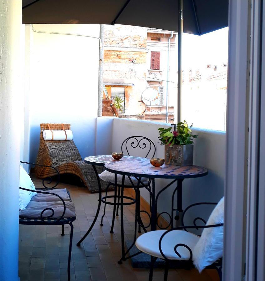 Luxury Old Town Apartment Pula Exterior photo